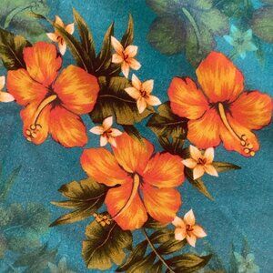 NEW Soimoi Tropical/Hawaiian Floral Hibiscus and Leaves Woven Rayon Fabric